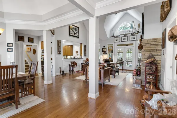 $599,000 | 112 Wren Court, Lake Lure, NC 28746