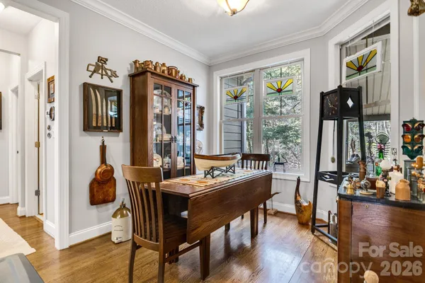 $599,000 | 112 Wren Court, Lake Lure, NC 28746