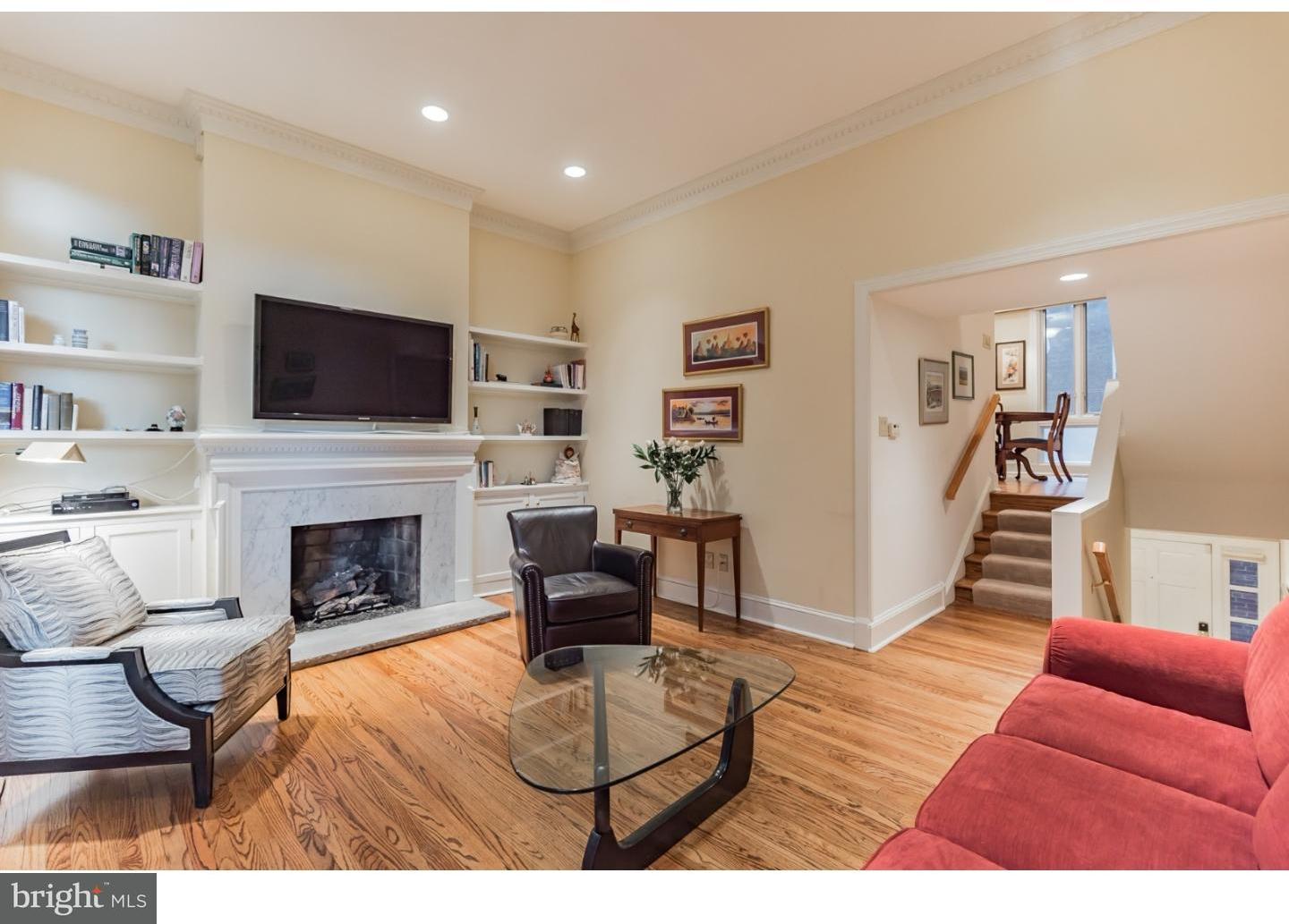 502 Addison Street Philadelphia, PA 19147 - Photo 2 of 24 Living Room