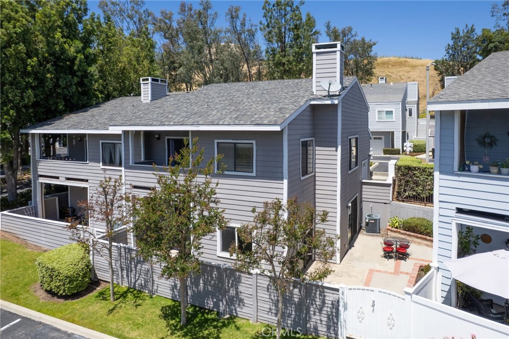 424 Walker Road San Dimas, CA 91773 - Photo 20 of 23 View from back