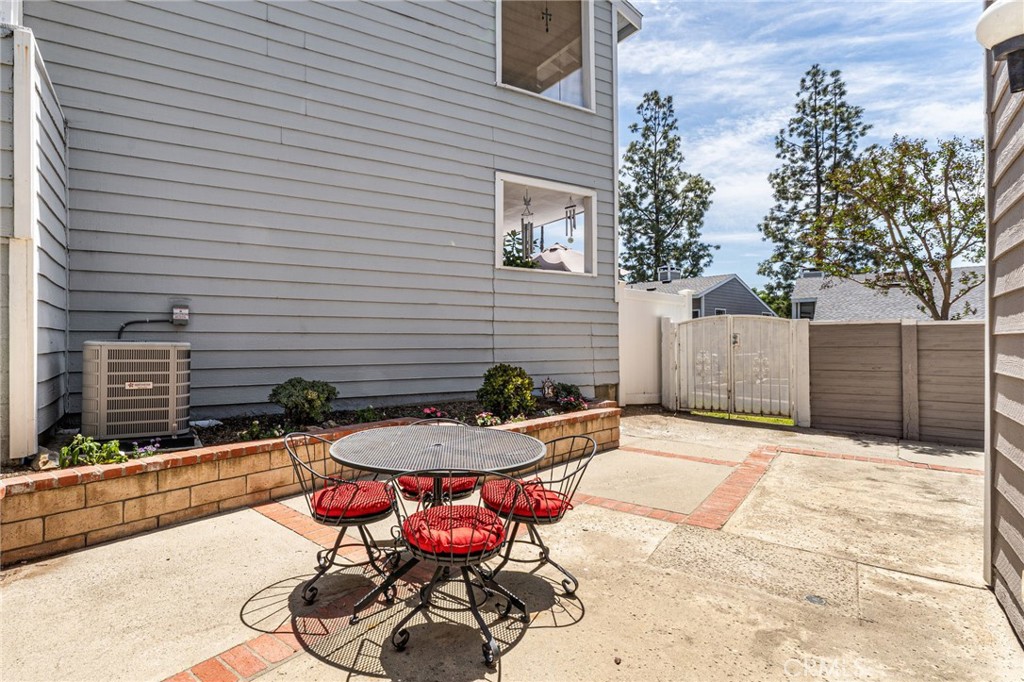 424 Walker Road San Dimas, CA 91773 - Photo 5 of 23 Patio