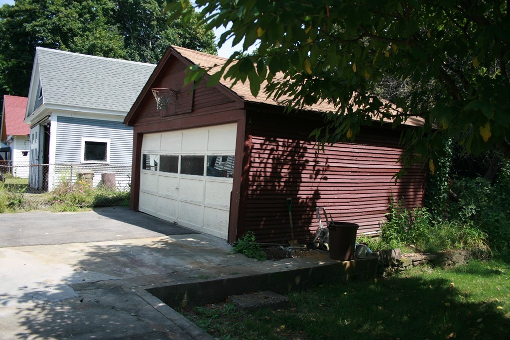 113 Norfolk Street Springfield, MA 01109 - Photo 31 of 33 Gallery Image 31