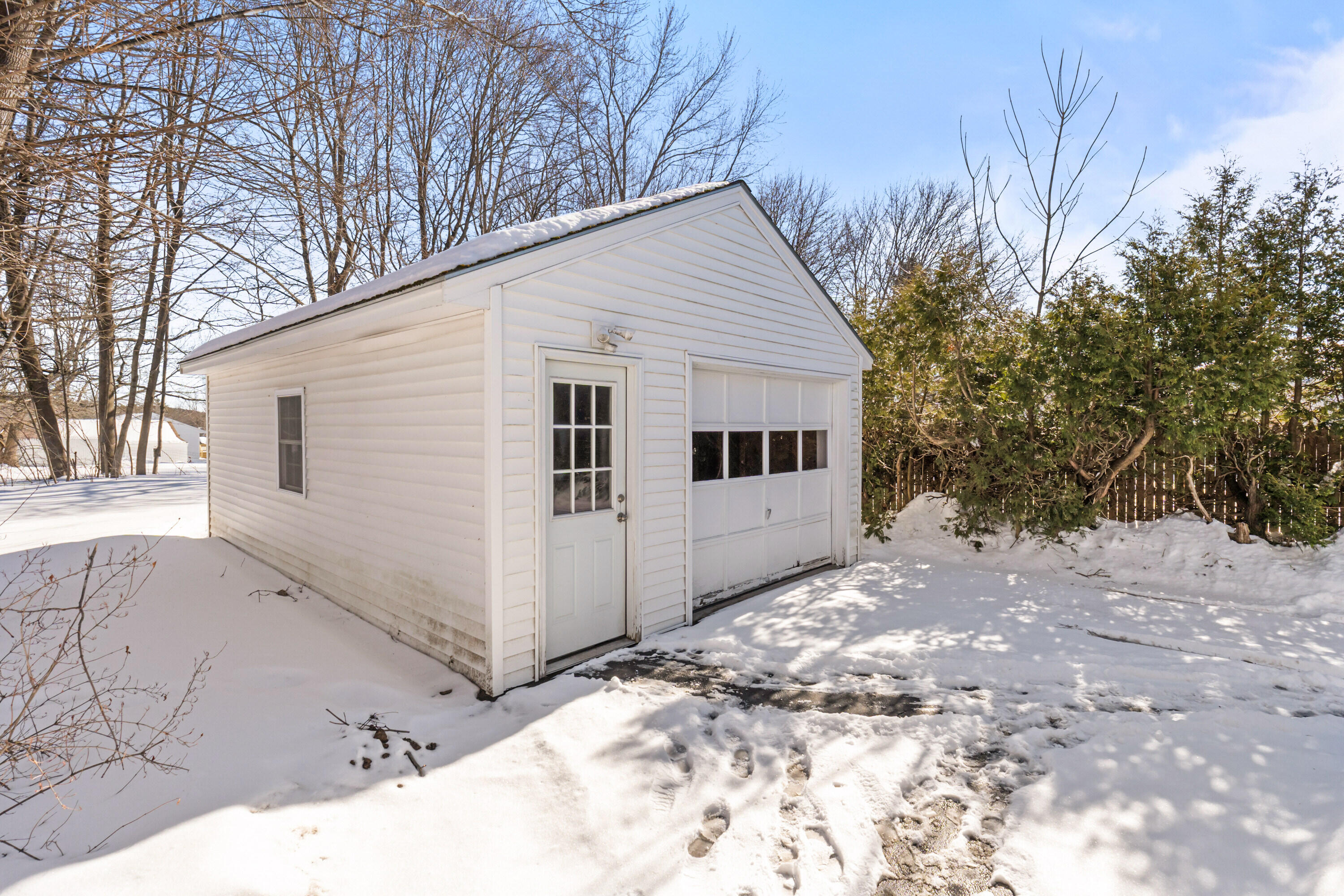11 Kennison Street Augusta, ME 04330 - Photo 11 of 56 11 Kennison St_0110