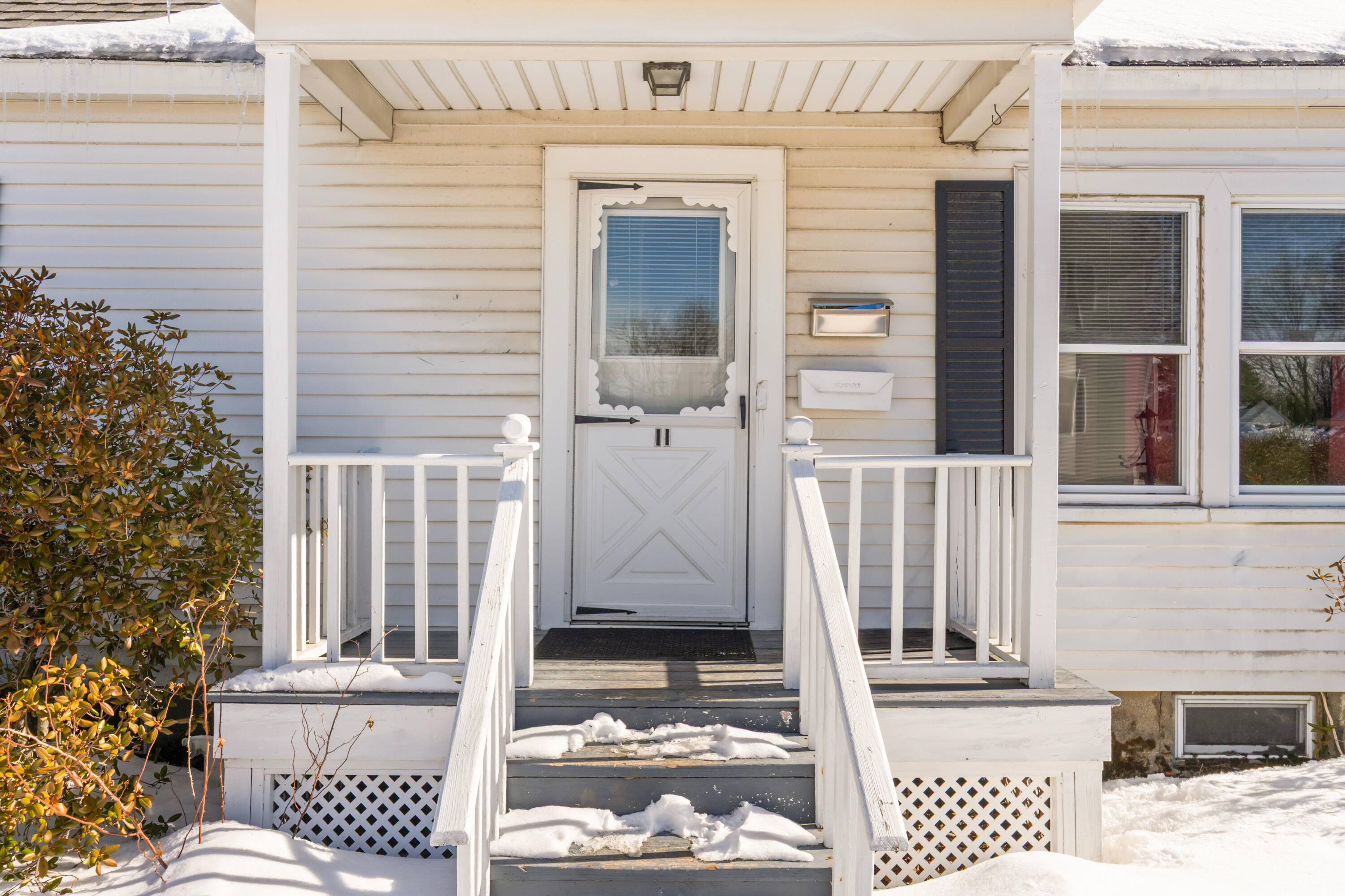 11 Kennison Street Augusta, ME 04330 - Photo 9 of 56 11 Kennison St_0108