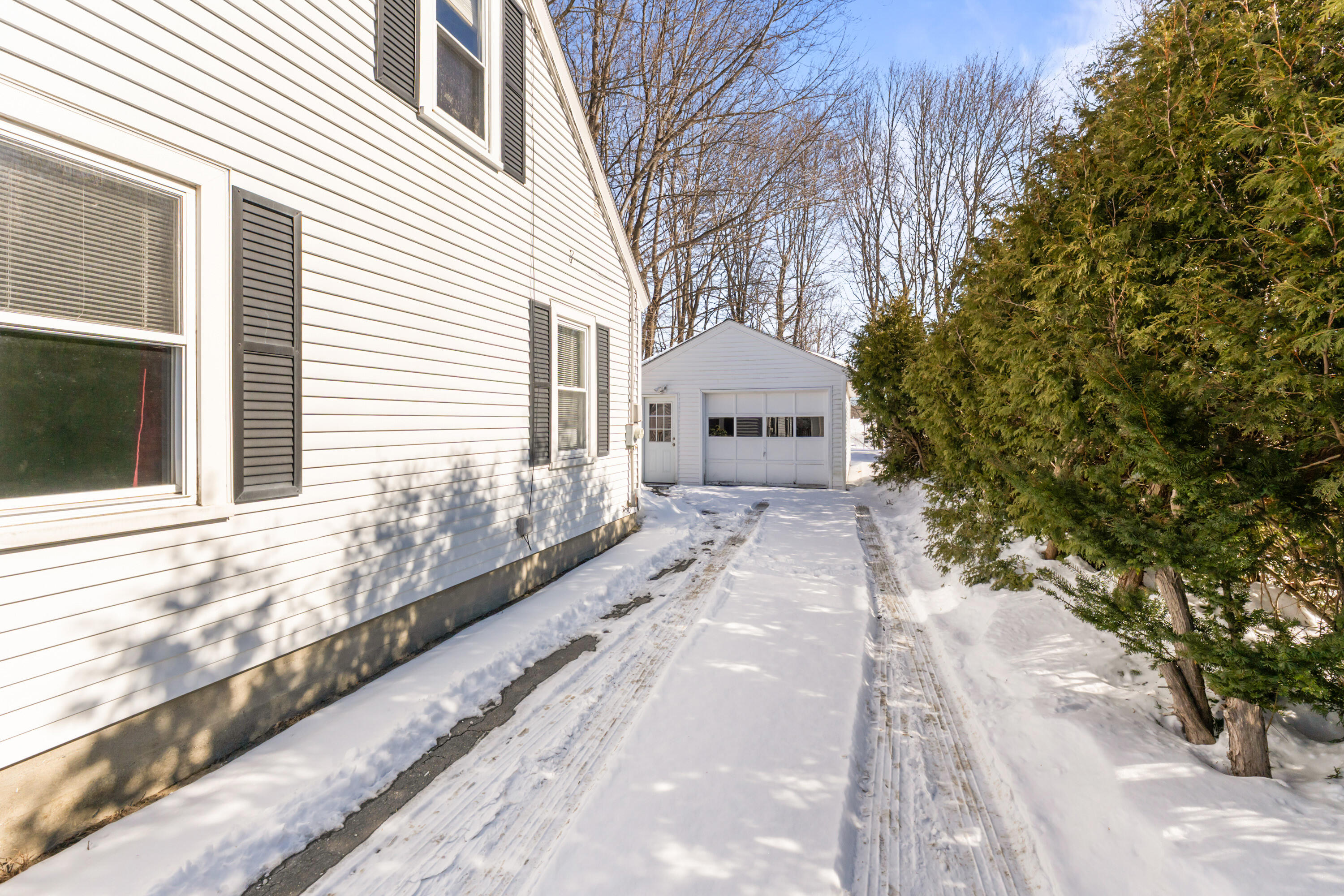 11 Kennison Street Augusta, ME 04330 - Photo 10 of 56 11 Kennison St_0109