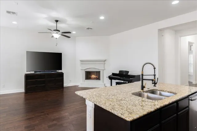 $450,000 | 600 Garner Park Drive, Georgetown, TX 78628