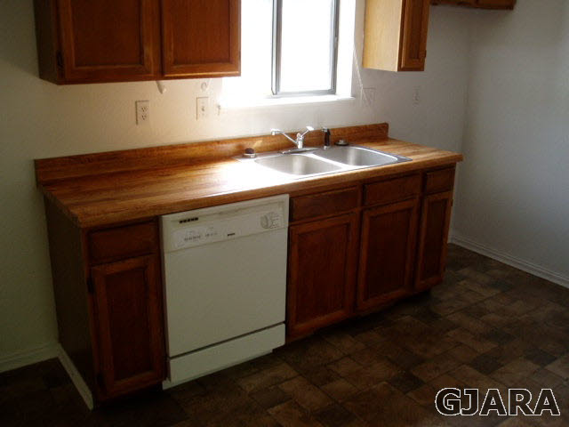 258 A 28 Road Grand Junction, CO 81503 - Photo 3 of 12 Gallery Image 3