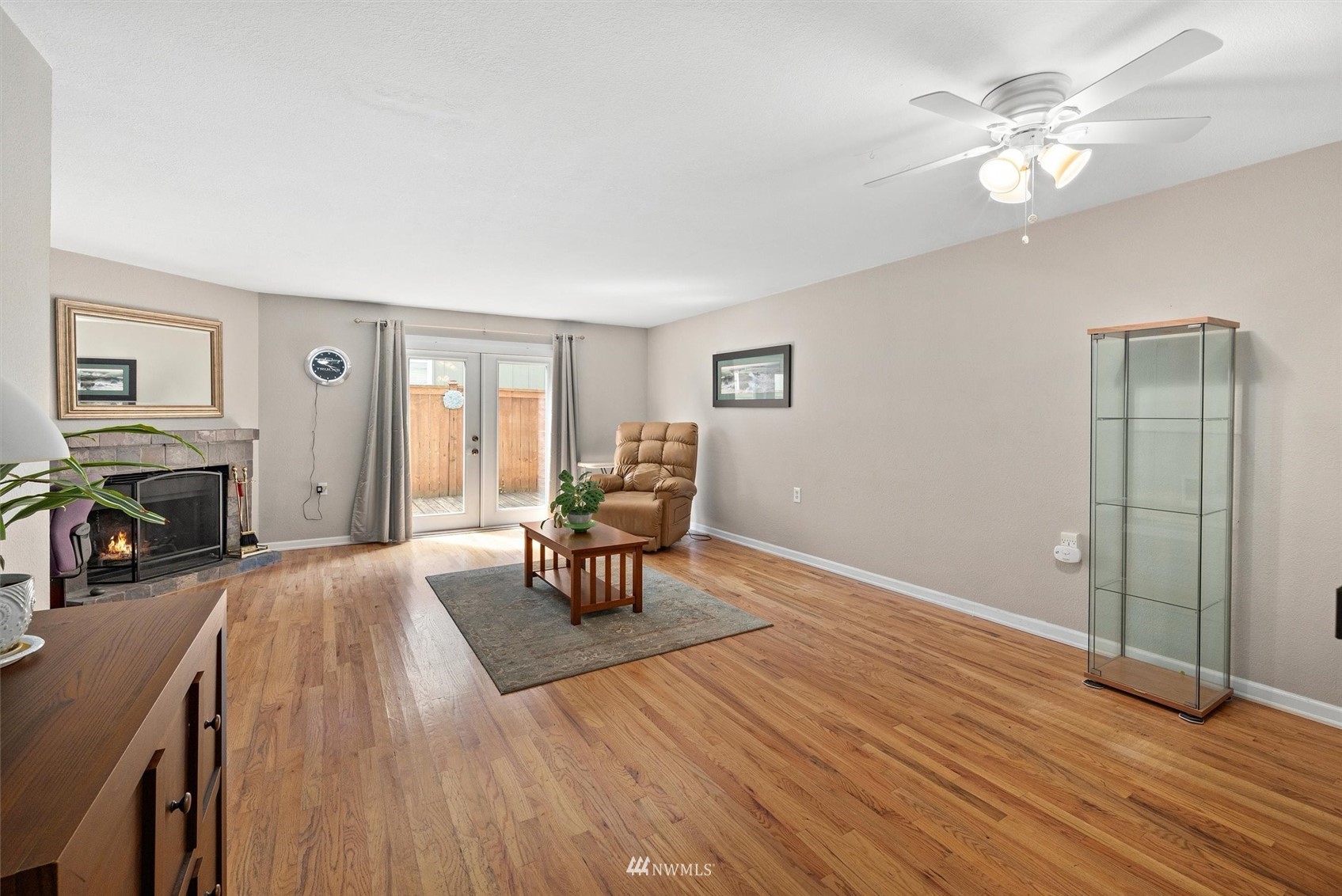 7740 196th Street Southwest, Unit 12 Edmonds, WA 98026 - Photo 10 of 28 Gallery Image 10