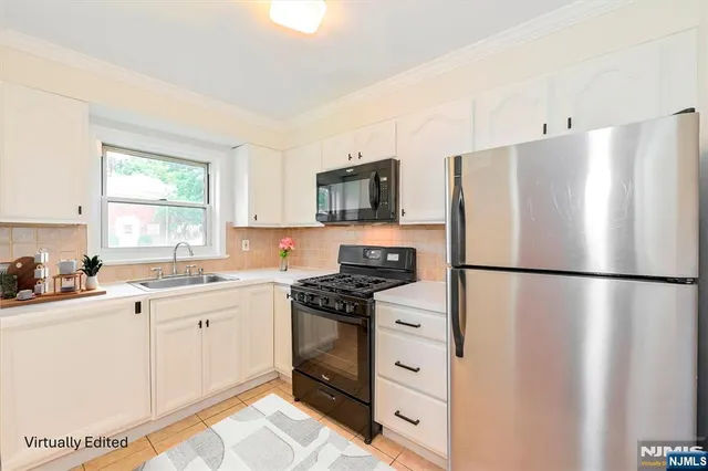 $299,000 | 461 Heath Place, Unit 23, Hackensack, NJ 07601