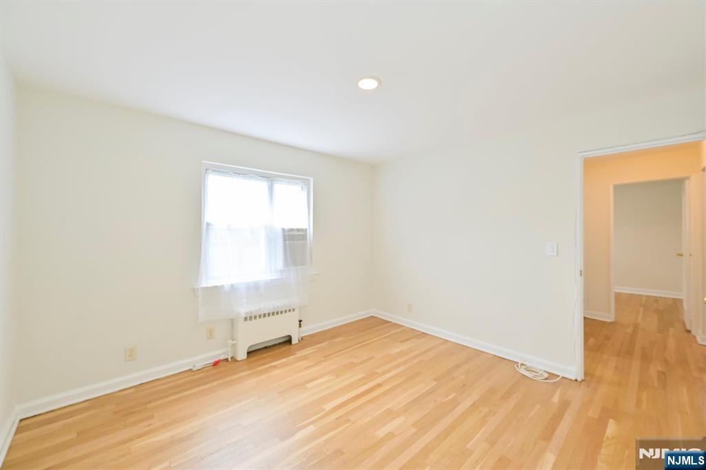 461 Heath Place, Unit 23 Hackensack, NJ 07601 - Photo 20 of 28