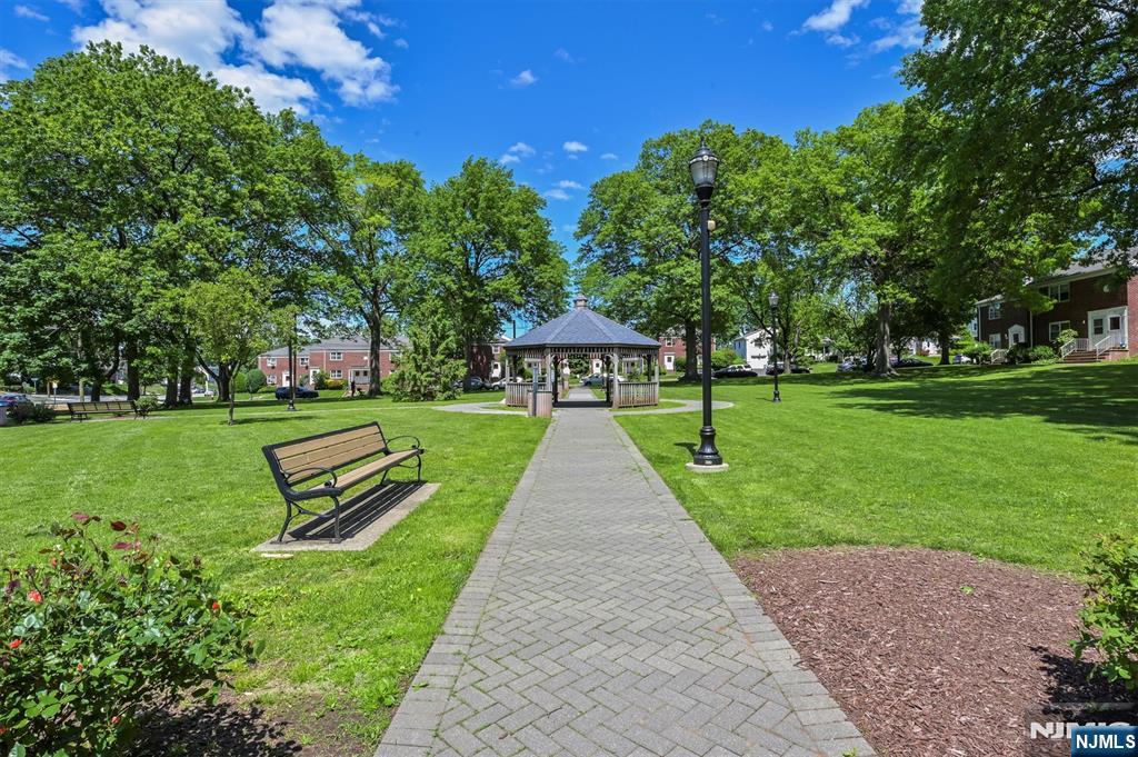 461 Heath Place, Unit 23 Hackensack, NJ 07601 - Photo 25 of 28