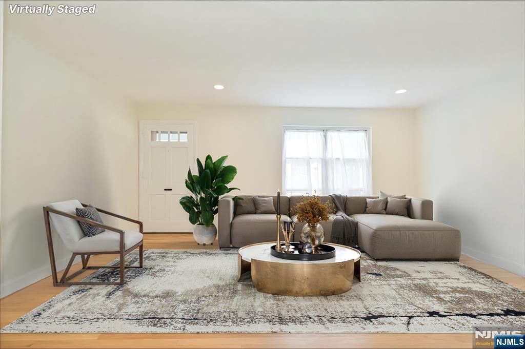 461 Heath Place, Unit 23 Hackensack, NJ 07601 - Photo 5 of 28