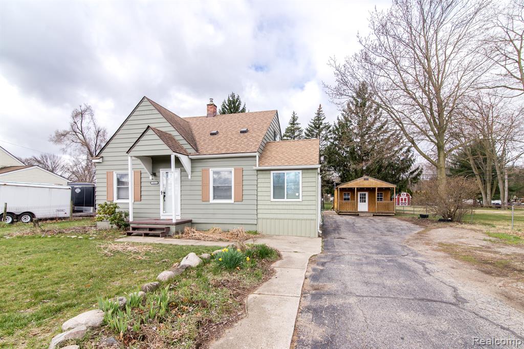 11064 Quirk Road Belleville, MI 48111 - Photo 3 of 49
