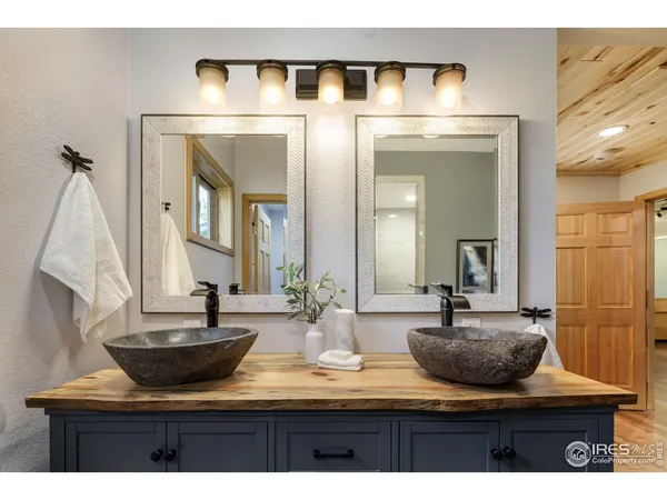 $995,000 | 321 May Avenue, Lyons, CO 80540