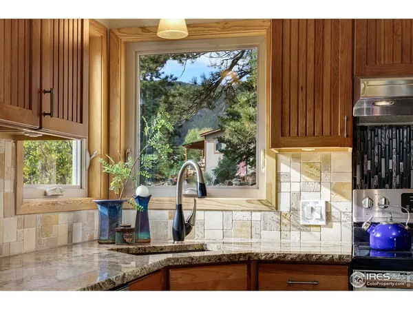 $995,000 | 321 May Avenue, Lyons, CO 80540