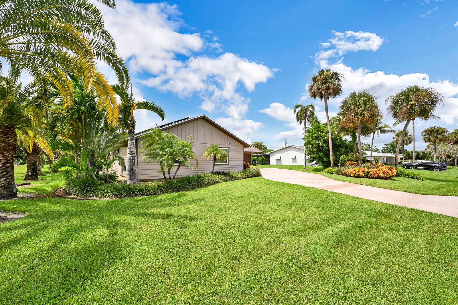 218 Akron Road Lake Worth, FL 33467 - Photo 54 of 58 02_Image_2_mls