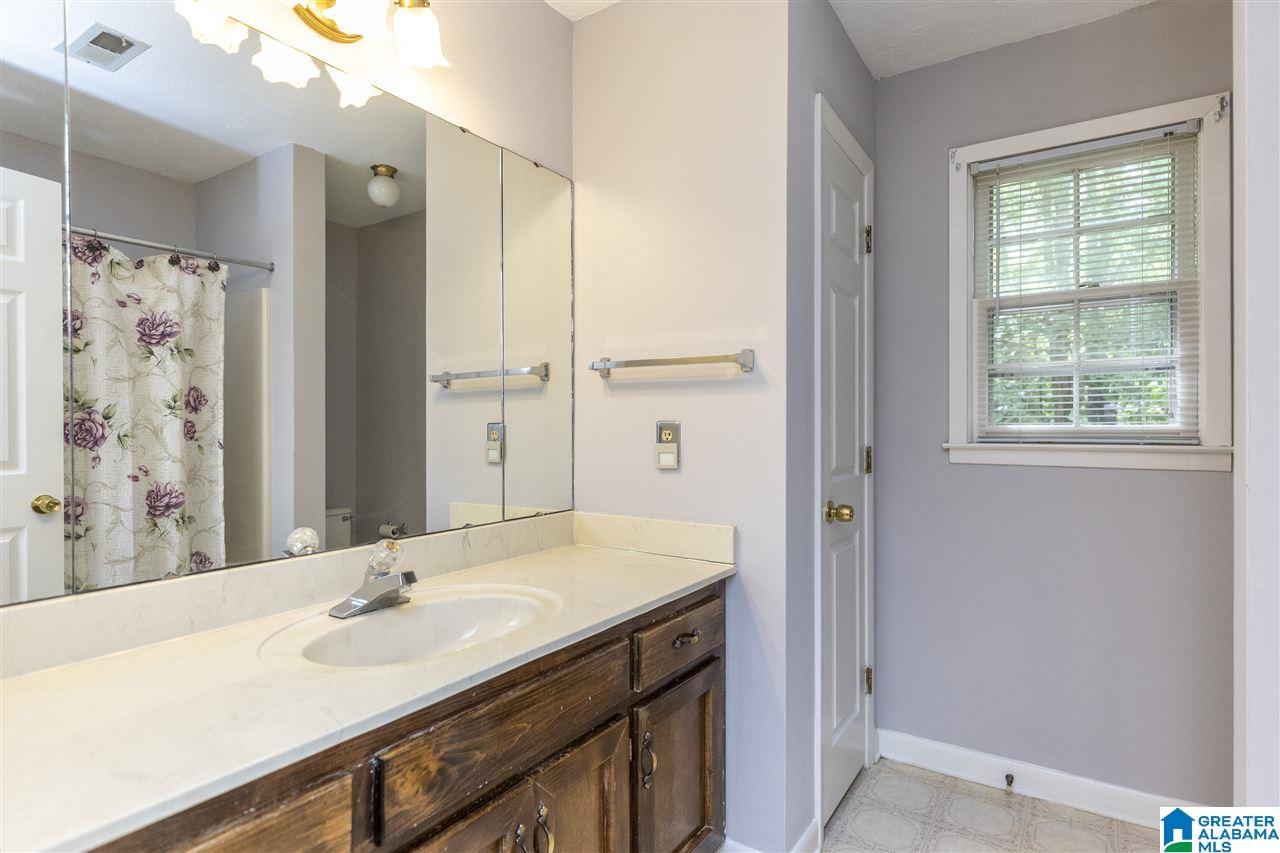 2588 Royal Way Pelham, AL 35124 - Photo 32 of 38