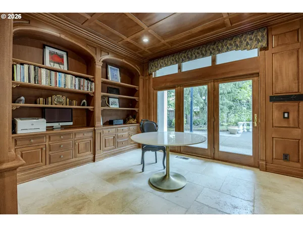 $1,700,000 | 1564 Regency Drive, Eugene, OR 97401