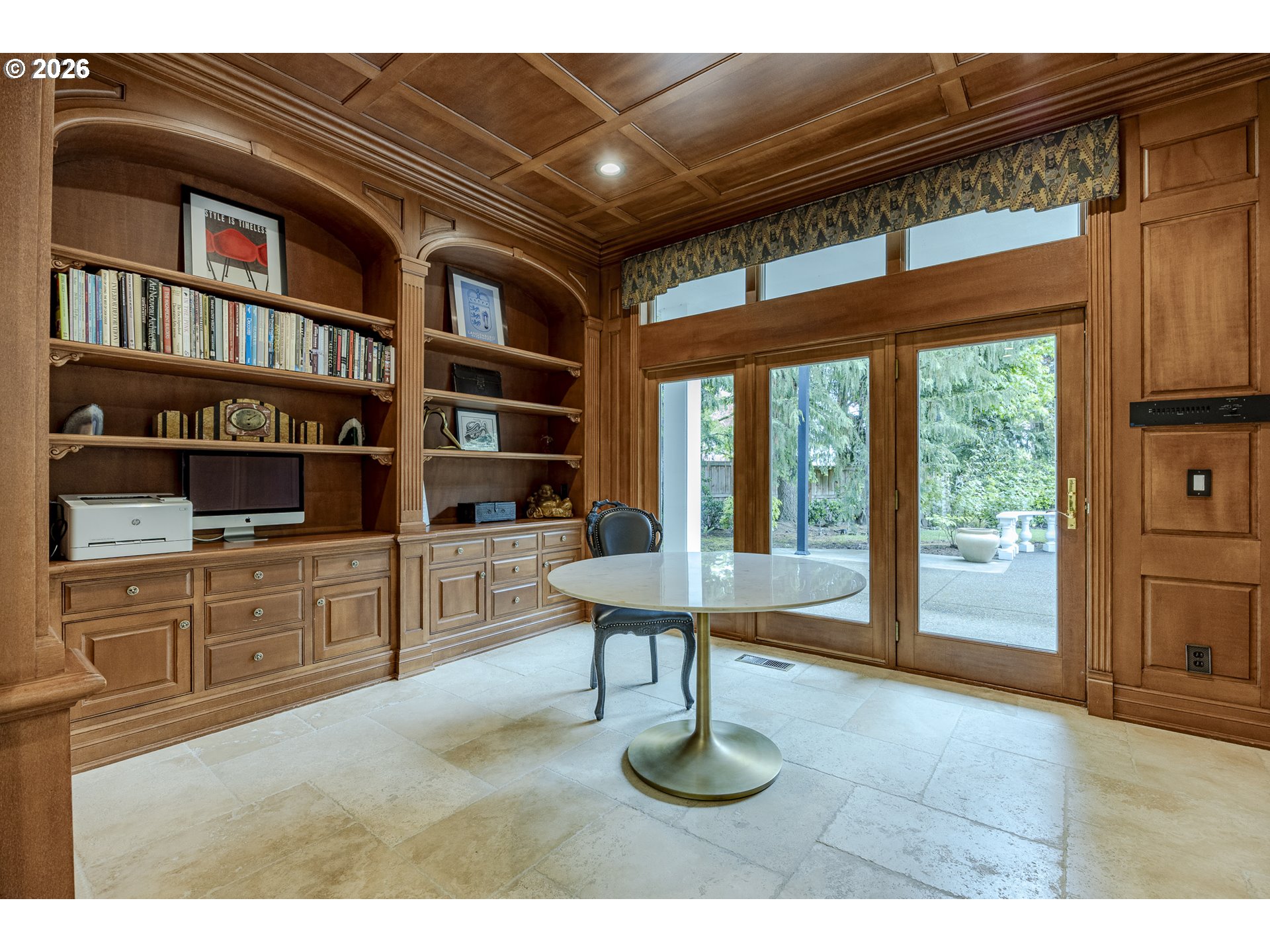 1564 Regency Drive Eugene, OR 97401 - Photo 14 of 48