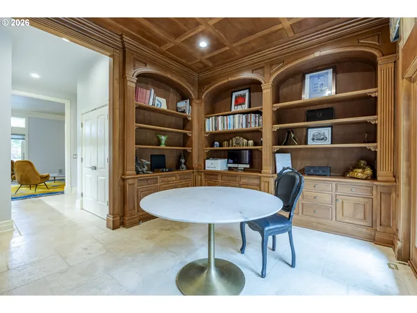 $1,700,000 | 1564 Regency Drive, Eugene, OR 97401