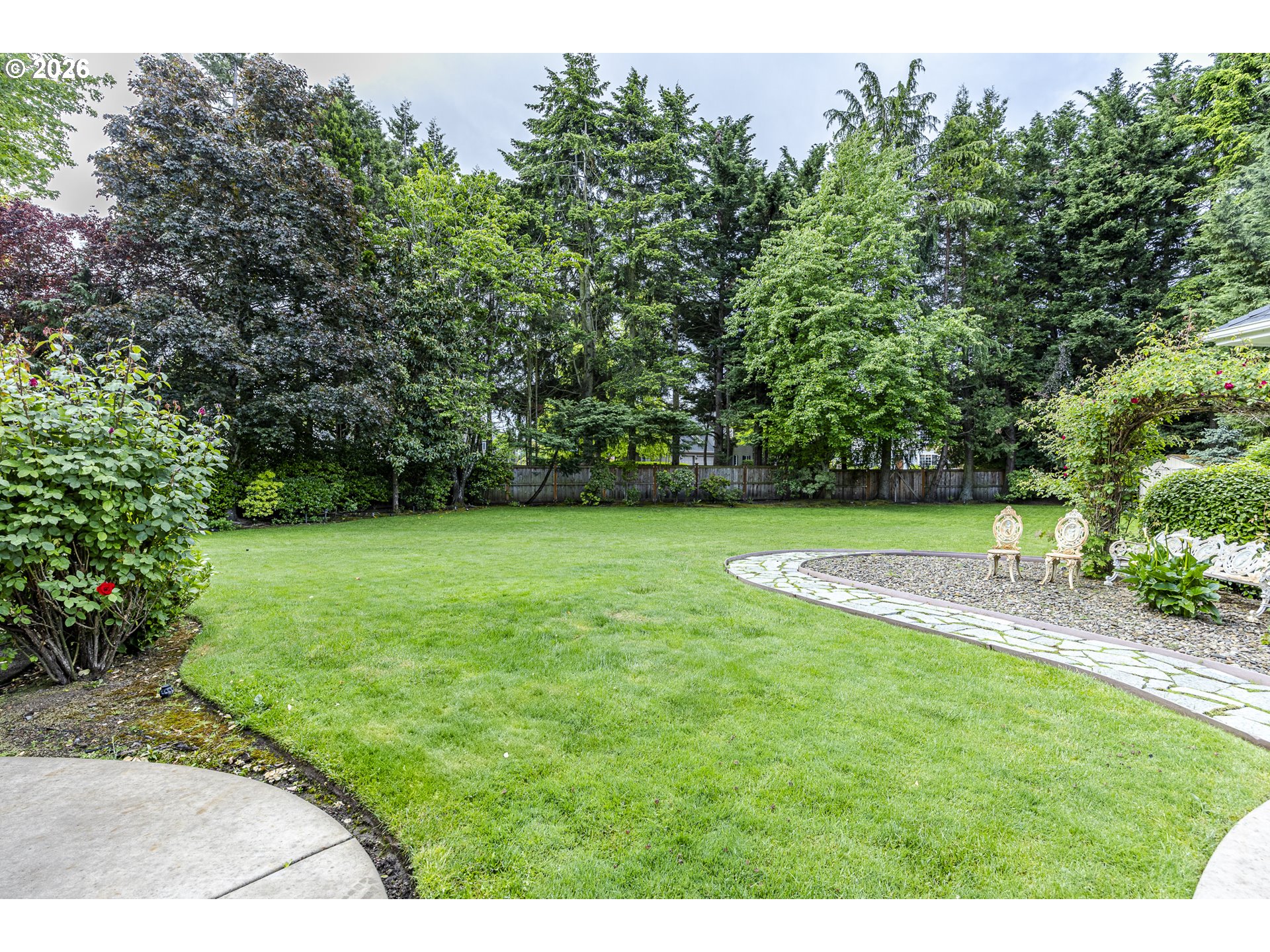 1564 Regency Drive Eugene, OR 97401 - Photo 44 of 48