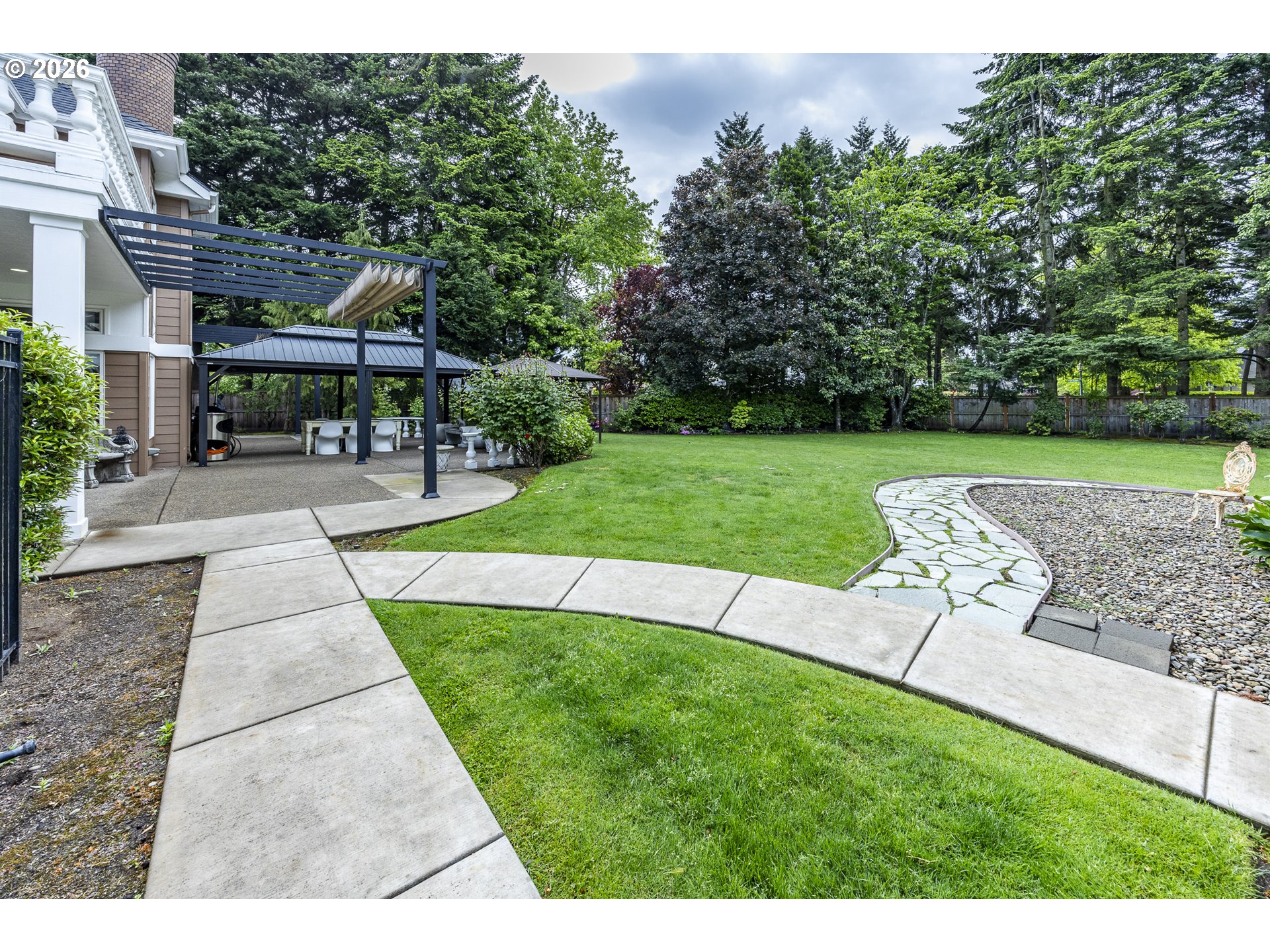 1564 Regency Drive Eugene, OR 97401 - Photo 45 of 48