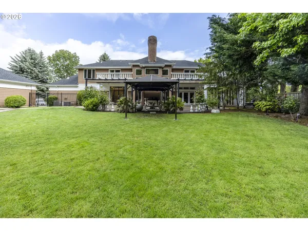 $1,700,000 | 1564 Regency Drive, Eugene, OR 97401