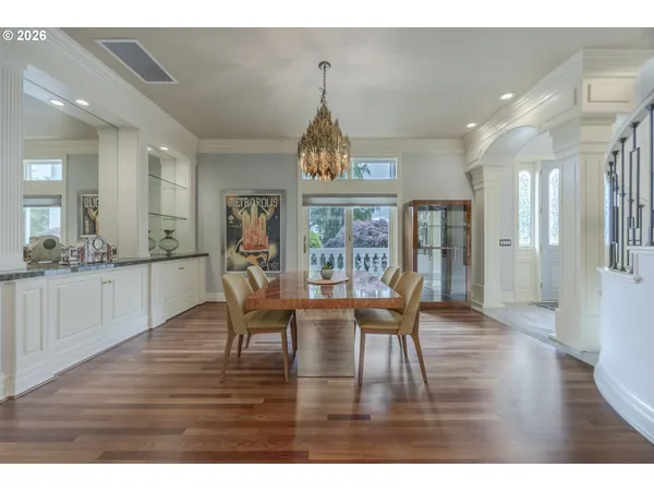 $1,700,000 | 1564 Regency Drive, Eugene, OR 97401