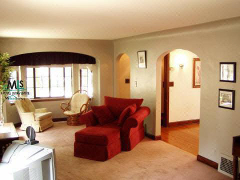 20200 Lichfield Road Detroit, MI 48221 - Photo 2 of 12 933065-1.JPG