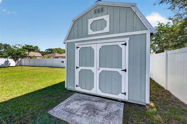 $482,900 | 17 White Haven Lane, Palm Coast, FL 32164
