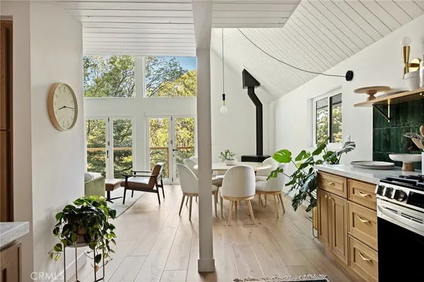 $779,000 | 209 Massive, Lake Arrowhead, CA 92352