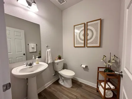 $410,000 | 128 Limonite Lane, Liberty Hill, TX 78642