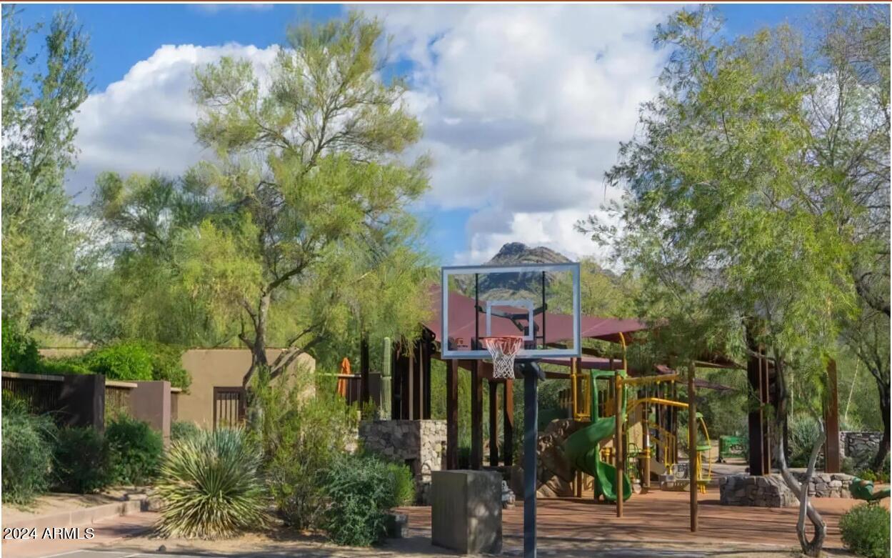 9393 East Palo Brea Bend, Unit C1 Scottsdale, AZ 85255 - Photo 15 of 18 Nearby Basketball Court
