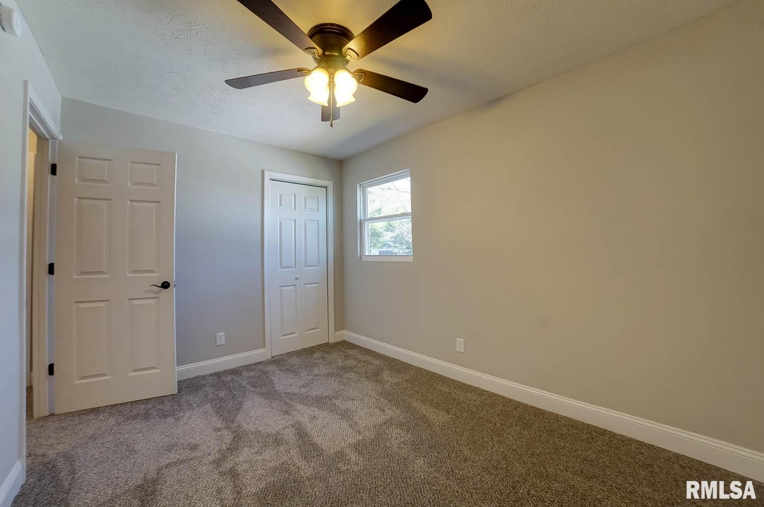 520 Sattley Street Rochester, IL 62563 - Photo 18 of 47
