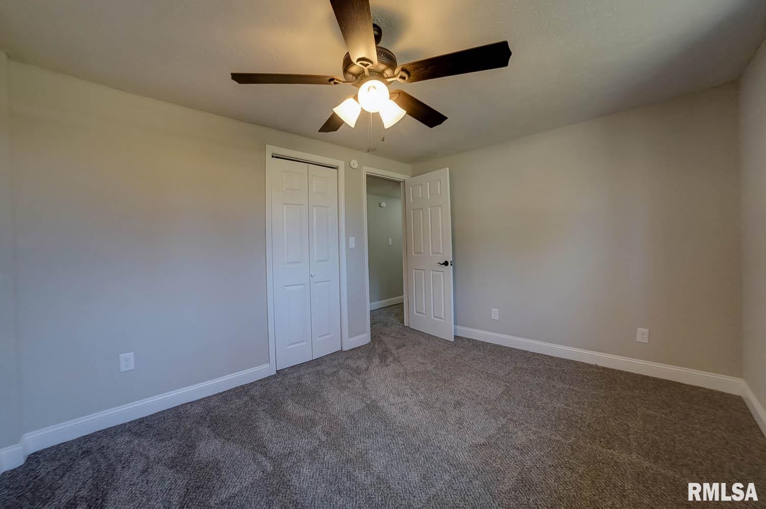 520 Sattley Street Rochester, IL 62563 - Photo 33 of 47