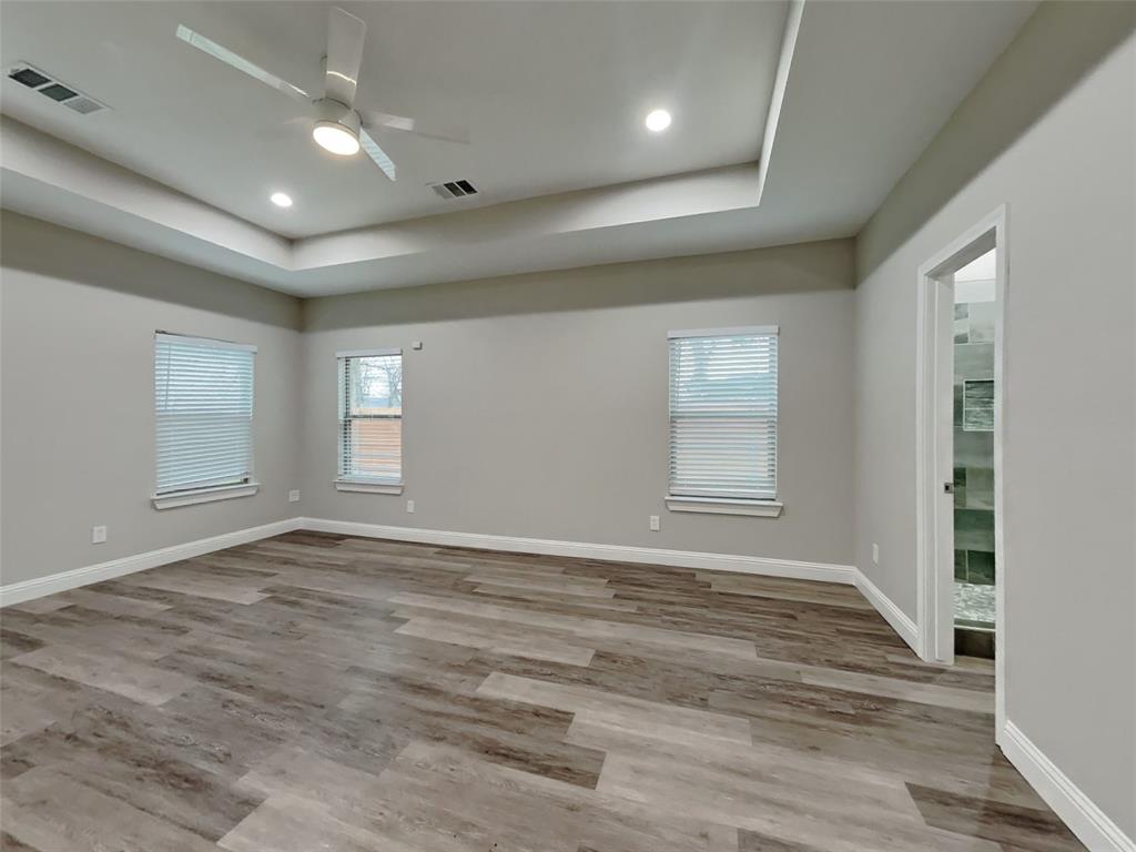 2512 Sharon Street Dallas, TX 75211 - Photo 7 of 17
