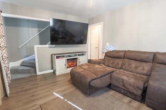 $182,500 | 5728 North 57th Street, Milwaukee, WI 53218