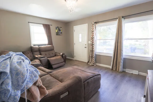 $182,500 | 5728 North 57th Street, Milwaukee, WI 53218