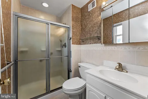 $424,900 | 335 Leroy Street, Philadelphia, PA 19128