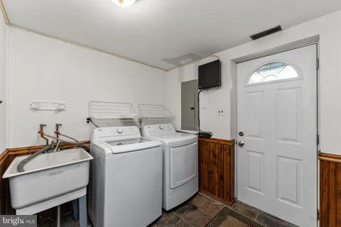 $424,900 | 335 Leroy Street, Philadelphia, PA 19128
