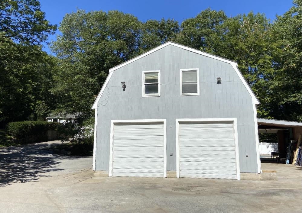 10 Hemlock Drive Weare, NH 03281 - Photo 3 of 34