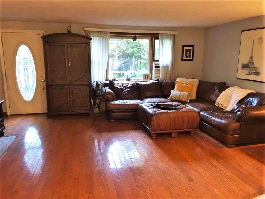 10 Hemlock Drive Weare, NH 03281 - Photo 10 of 34