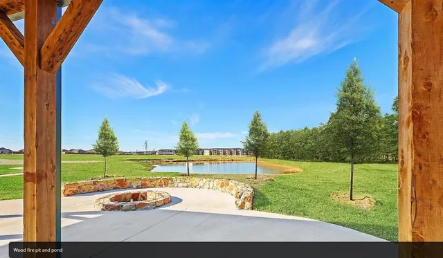 $324,990 | 110 Honey Bee Drive, Cleburne, TX 76031