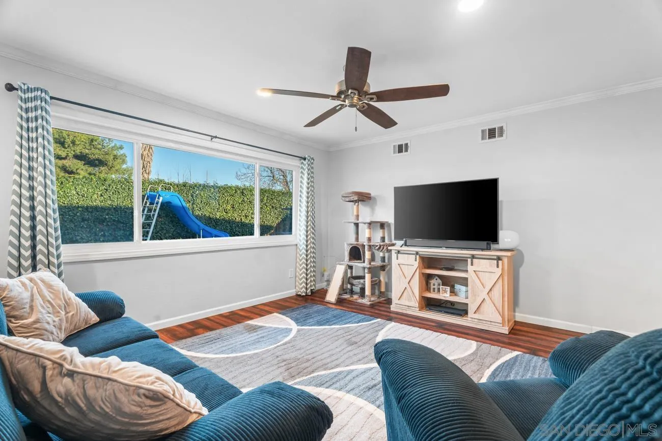 10025 Tamil Road Lakeside, CA 92040 - Photo 6 of 44 Gallery Image 6
