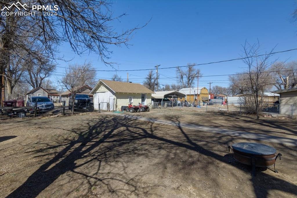 416 Wiley Avenue Swink, CO 81077 - Photo 35 of 43 a view of road with card