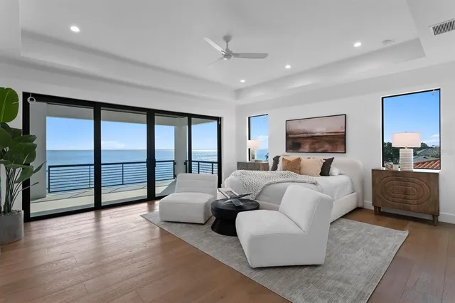 $6,400,000 | 2087 Michigan Avenue Northeast, St. Petersburg, FL 33703