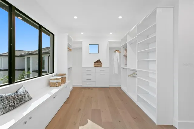 $6,400,000 | 2087 Michigan Avenue Northeast, St. Petersburg, FL 33703