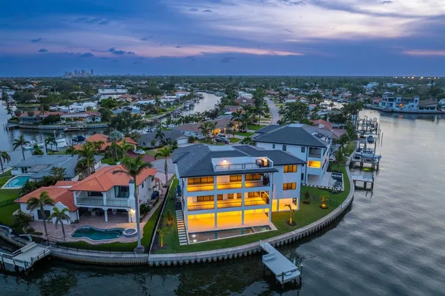 $6,400,000 | 2087 Michigan Avenue Northeast, St. Petersburg, FL 33703