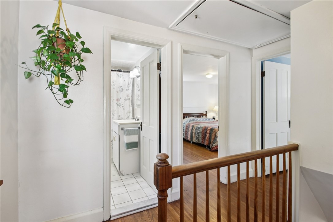 48 Walzford Road Irondequoit, NY 14622 - Photo 19 of 43