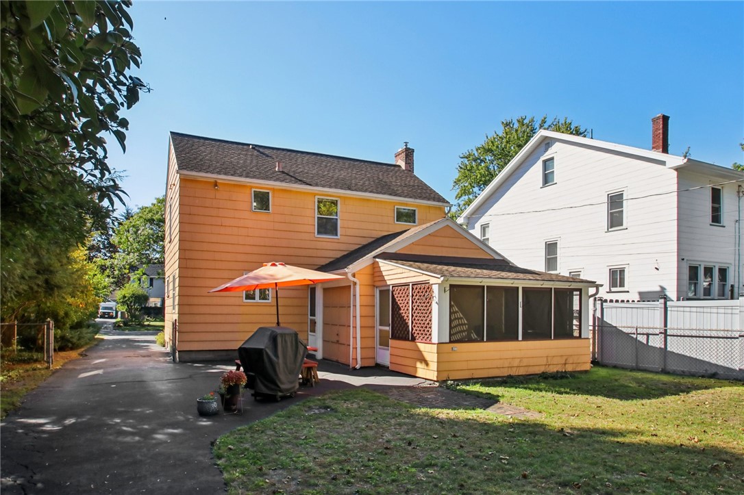 48 Walzford Road Irondequoit, NY 14622 - Photo 33 of 43